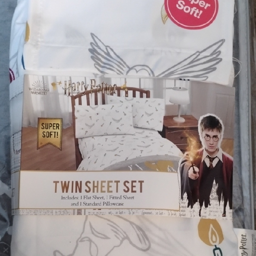 Warner Bros. Harry Potter Twin Sheet Set - White and Gray